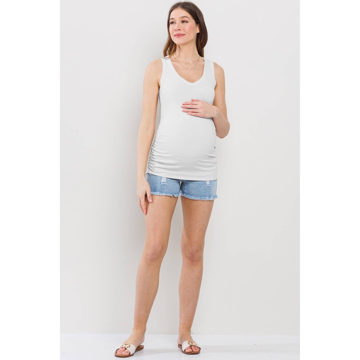 V-Neck Ribbed Knit Maternity Ruched Tank Top: Off White