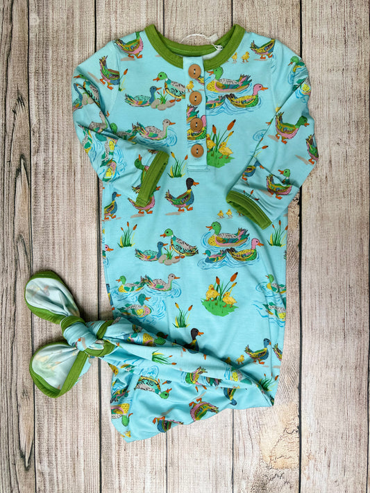 3 Little Ducks Gown